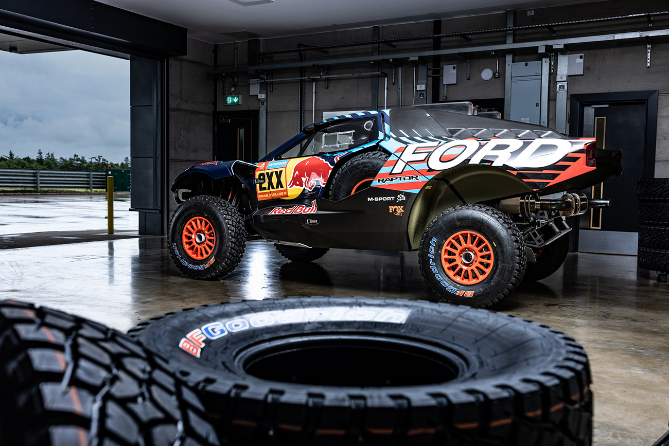 Το νέο Ford Raptor T1+ είναι έτοιμο για τους αγώνες rally raid και το Ράλι Ντακάρ