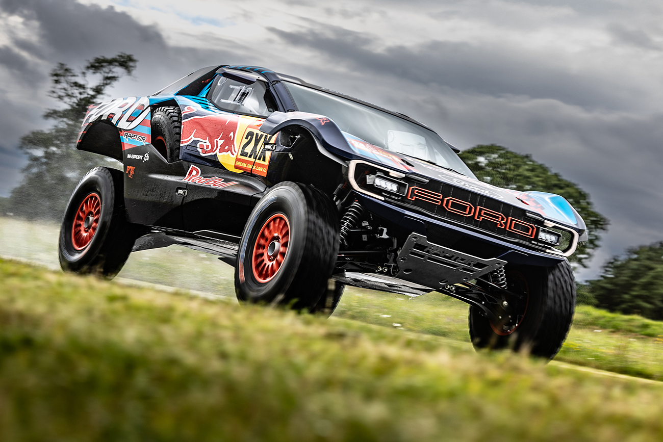 Το νέο Ford Raptor T1+ είναι έτοιμο για τους αγώνες rally raid και το Ράλι Ντακάρ