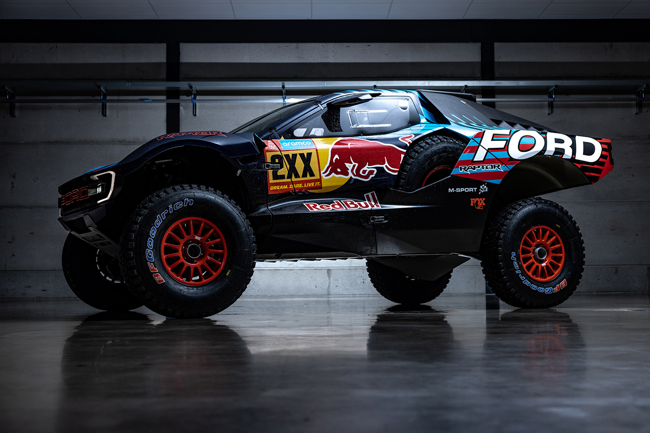 Το νέο Ford Raptor T1+ είναι έτοιμο για τους αγώνες rally raid και το Ράλι Ντακάρ