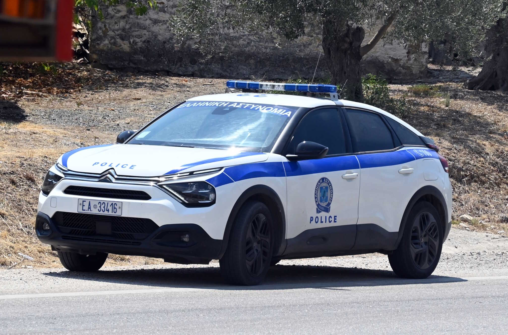 Θρίλερ με τη σύλληψη δυο Τούρκων στην παραλιακή με βαρύ οπλισμό μέσα σε τζιπ