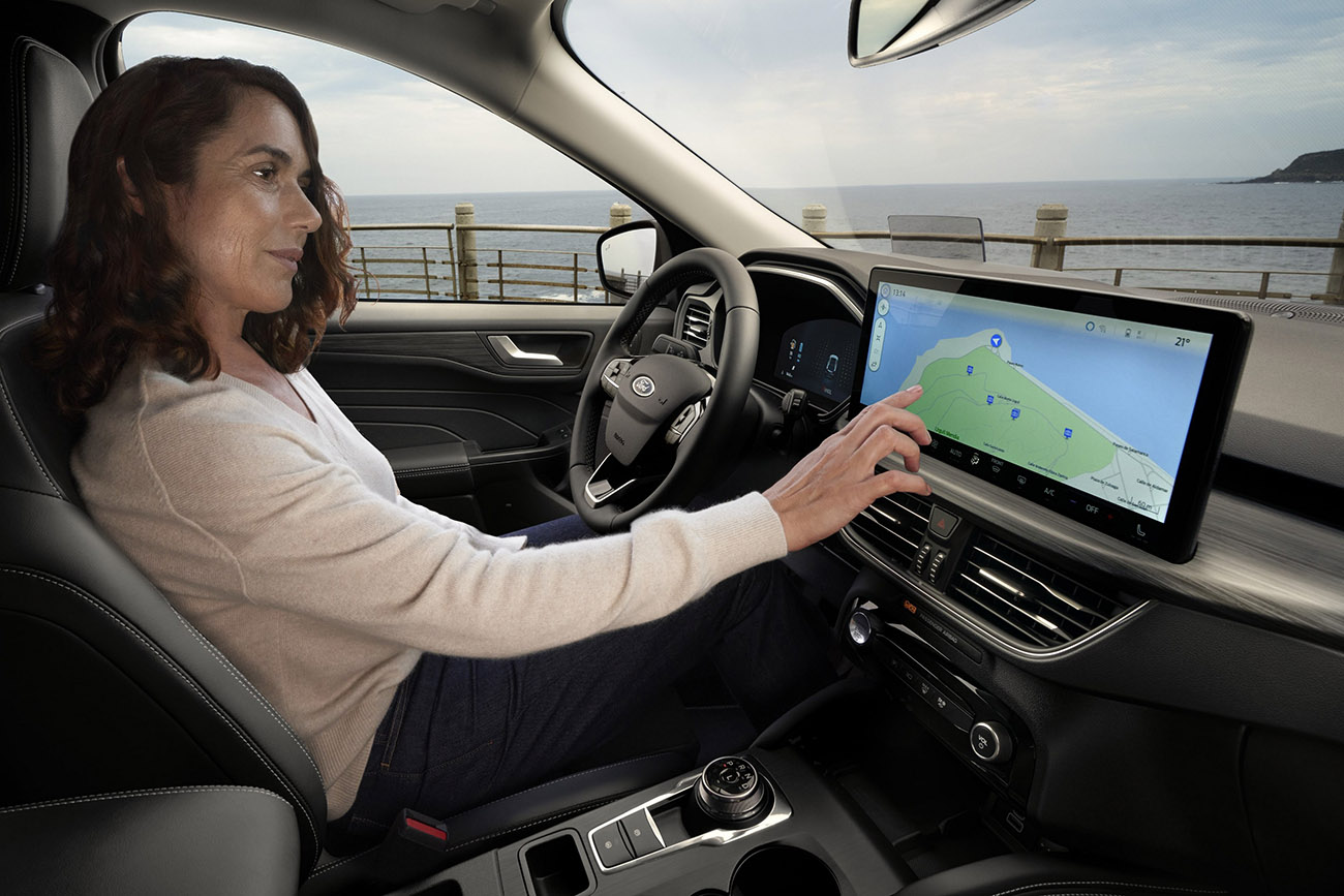 Το νέο Ford Kuga τώρα με αυτόματο κιβώτιο 8 σχέσεων και κινητήρα βενζίνης 1.5L EcoBoost 186PS
