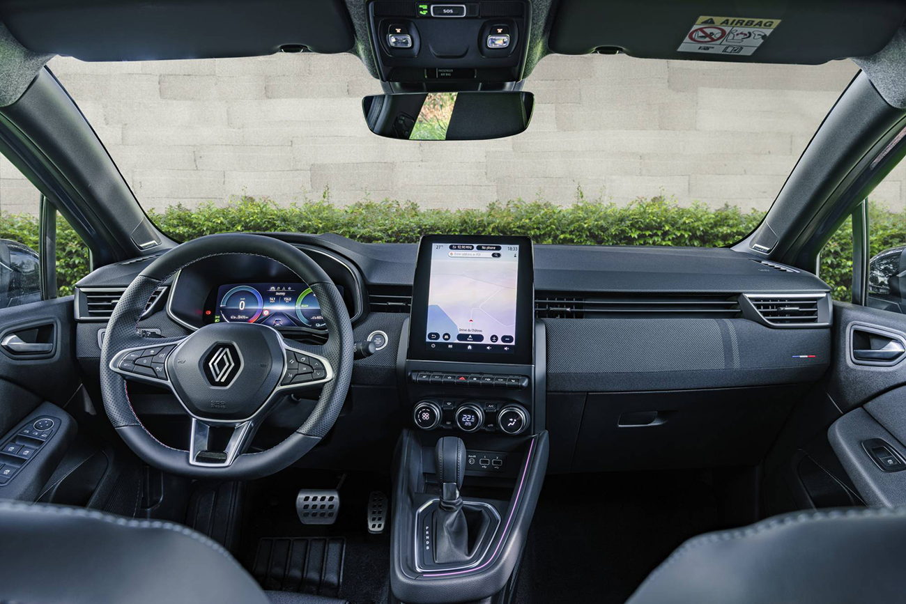 H Renault «γκρεμίζει» το ΦΠΑ του Clio από το 24% στο 12%
