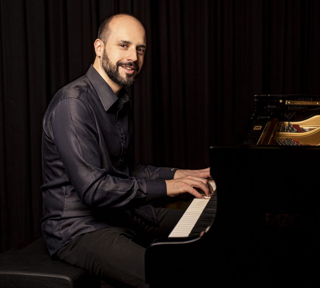 1st Hellenic International Jazz Festival: Το Θέατρο Πέτρας υποδέχεται καλλιτέχνες από την παγκόσμια τζαζ σκηνή 8 1st Hellenic International Jazz Festival: Το Θέατρο Πέτρας υποδέχεται καλλιτέχνες από την παγκόσμια τζαζ σκηνή