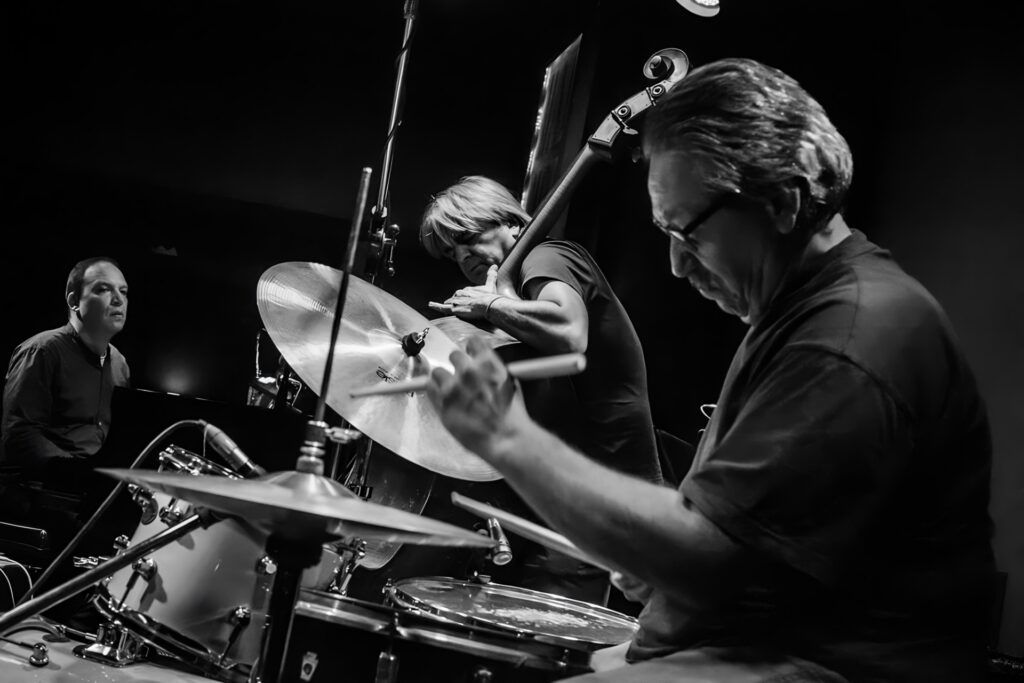 1st Hellenic International Jazz Festival: Το Θέατρο Πέτρας υποδέχεται καλλιτέχνες από την παγκόσμια τζαζ σκηνή 9 1st Hellenic International Jazz Festival: Το Θέατρο Πέτρας υποδέχεται καλλιτέχνες από την παγκόσμια τζαζ σκηνή