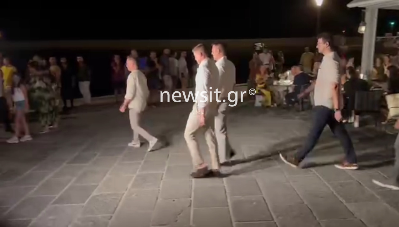 Στέφανος Κασσελάκης: Το μενού στο γαμήλιο γλέντι, ο Τάιλερ Μακμπέθ και η μάχη της εικόνας στα Χανιά