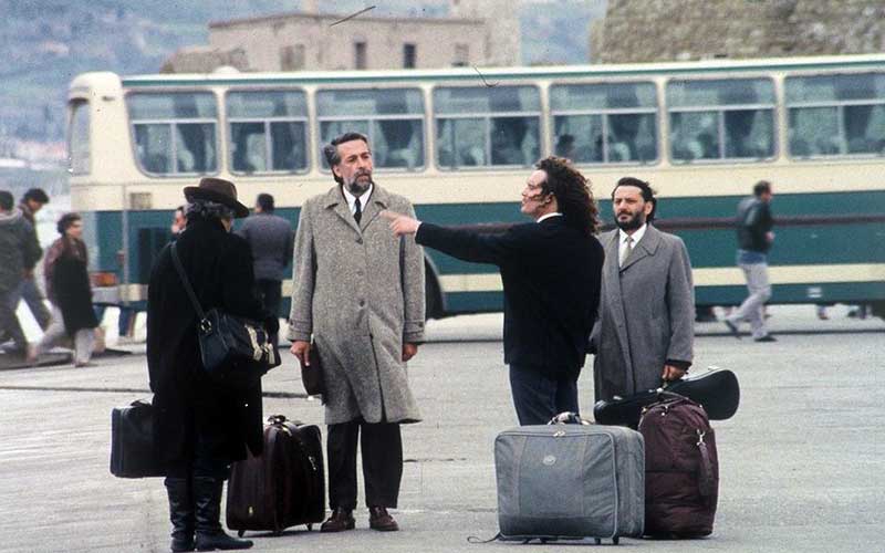 Το Φεστιβάλ Κινηματογράφου Θεσσαλονίκης η Ταινιοθήκη της Ελλάδος και η Ταινιοθήκη της Θεσσαλονίκης τιμούν τον σκηνοθέτη Σταύρο Τσιώλη 11 Το Φεστιβάλ Κινηματογράφου Θεσσαλονίκης η Ταινιοθήκη της Ελλάδος και η Ταινιοθήκη της Θεσσαλονίκης τιμούν τον σκηνοθέτη Σταύρο Τσιώλη