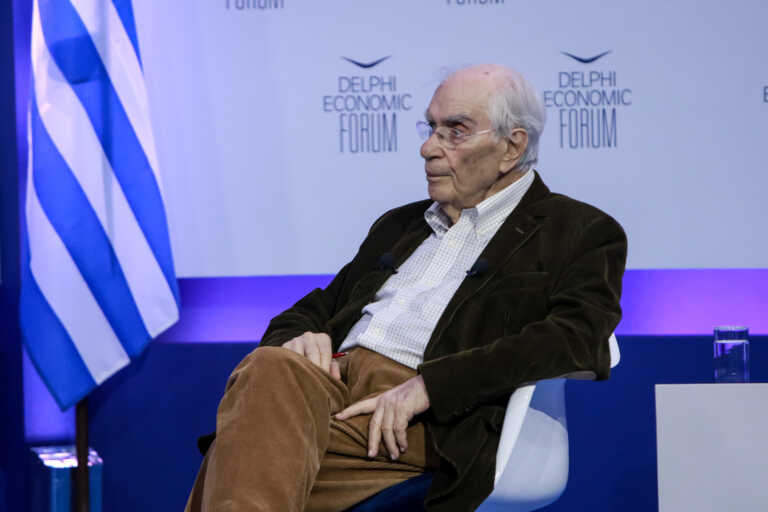 Πέθανε ο σπουδαίος καθηγητής φιλοσοφίας Χρήστος Γιανναράς σε ηλικία 89 ετών