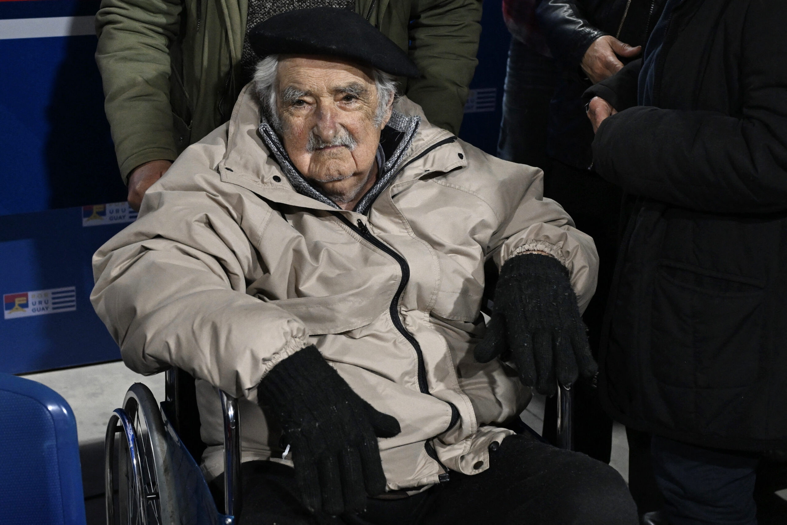 URUGUAY-POLITICS-MPP-MUJICA-RODRIGUEZ Σοβαρά προβλήματα υγείας για το «φτωχότερο πρόεδρο του κόσμου» – Στο νοσοκομείο ο πρώην πρόεδρος της Ουρουγουάης Χοσέ Μουχίκα