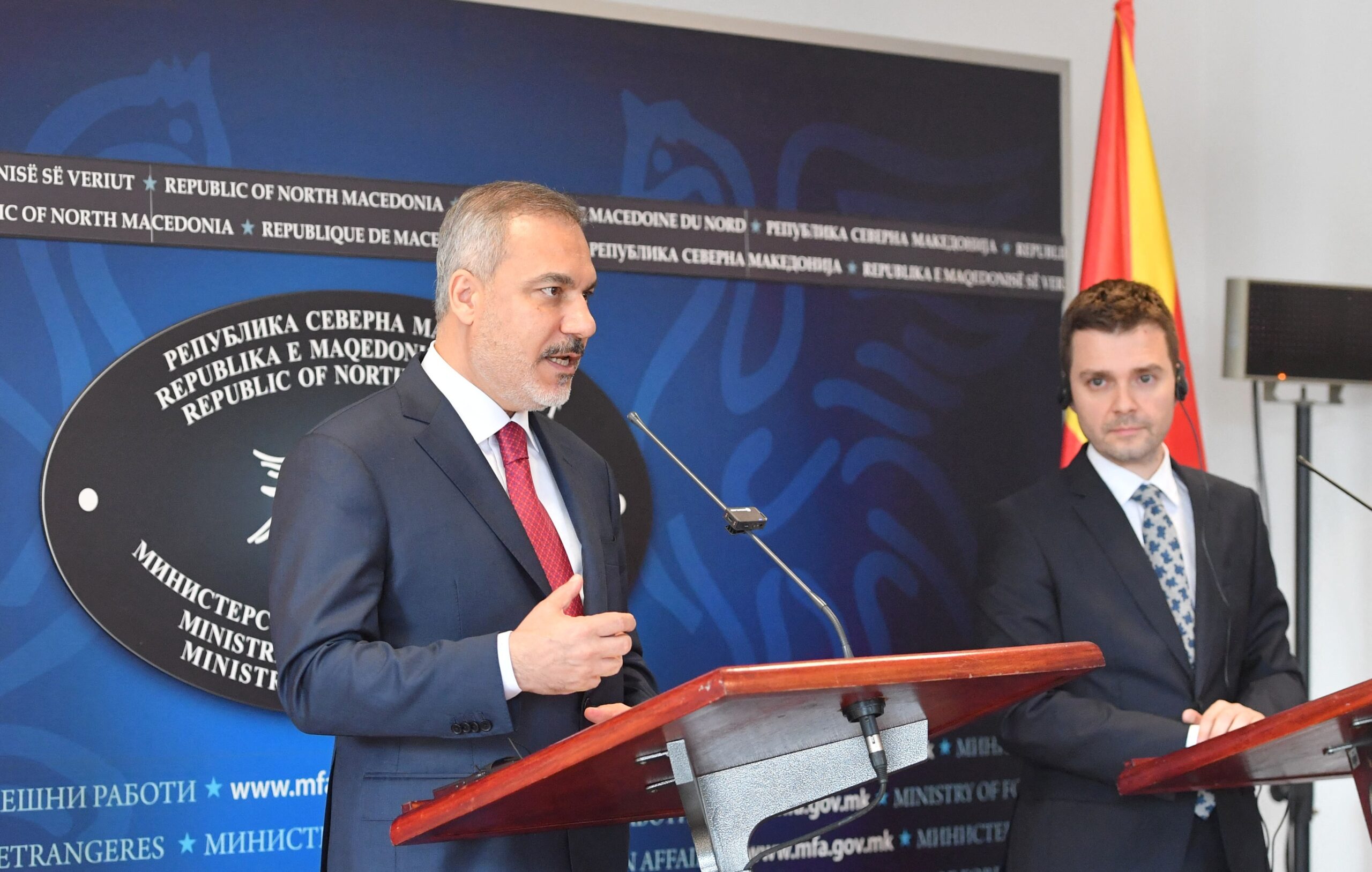 Xακάν Φιντάν: Επίσκεψη στη Βόρεια Μακεδονία – Οικονομικές σχέσεις και ευρύτερη συνεργασία στο επίκεντρο