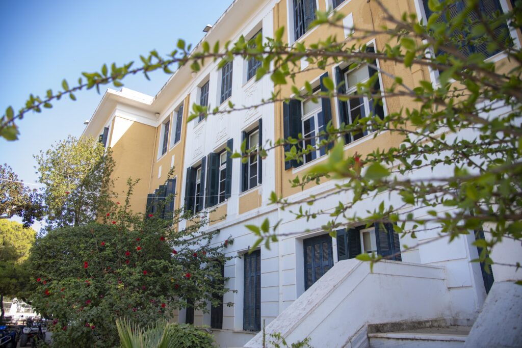 Ολοκληρώθηκε τον Αύγουστο η φετινή Διεθνής Θερινή Μουσική Ακαδημία της Αναργυρείου Κοργιαλενείου Σχολής Σπετσών 12 Ολοκληρώθηκε τον Αύγουστο η φετινή Διεθνής Θερινή Μουσική Ακαδημία της Αναργυρείου Κοργιαλενείου Σχολής Σπετσών