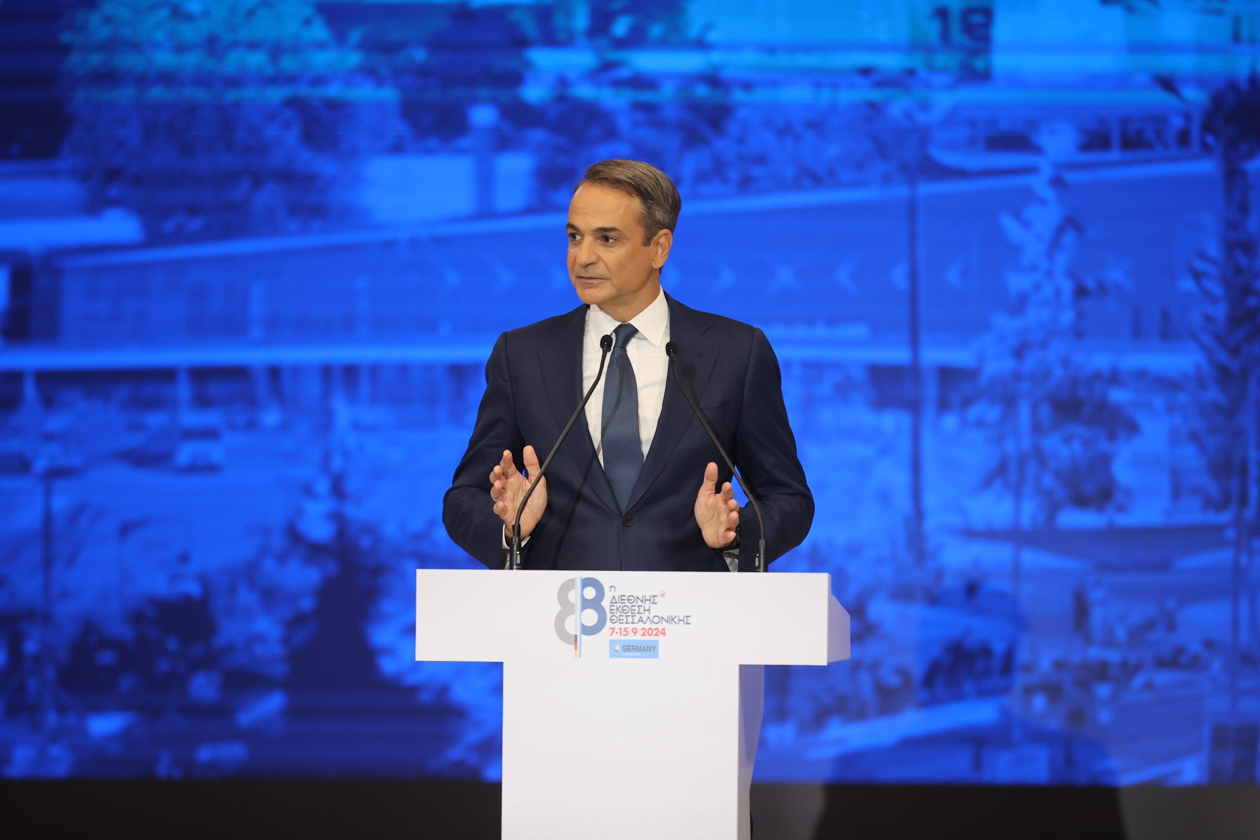 Live ο Κυρ. Μητσοτάκης από τη ΔΕΘ: Βρίσκομαι εδώ σήμερα πολύ πιο έμπειρος – Εμείς λογοδοτούμε μόνο στον ελληνικό λαό