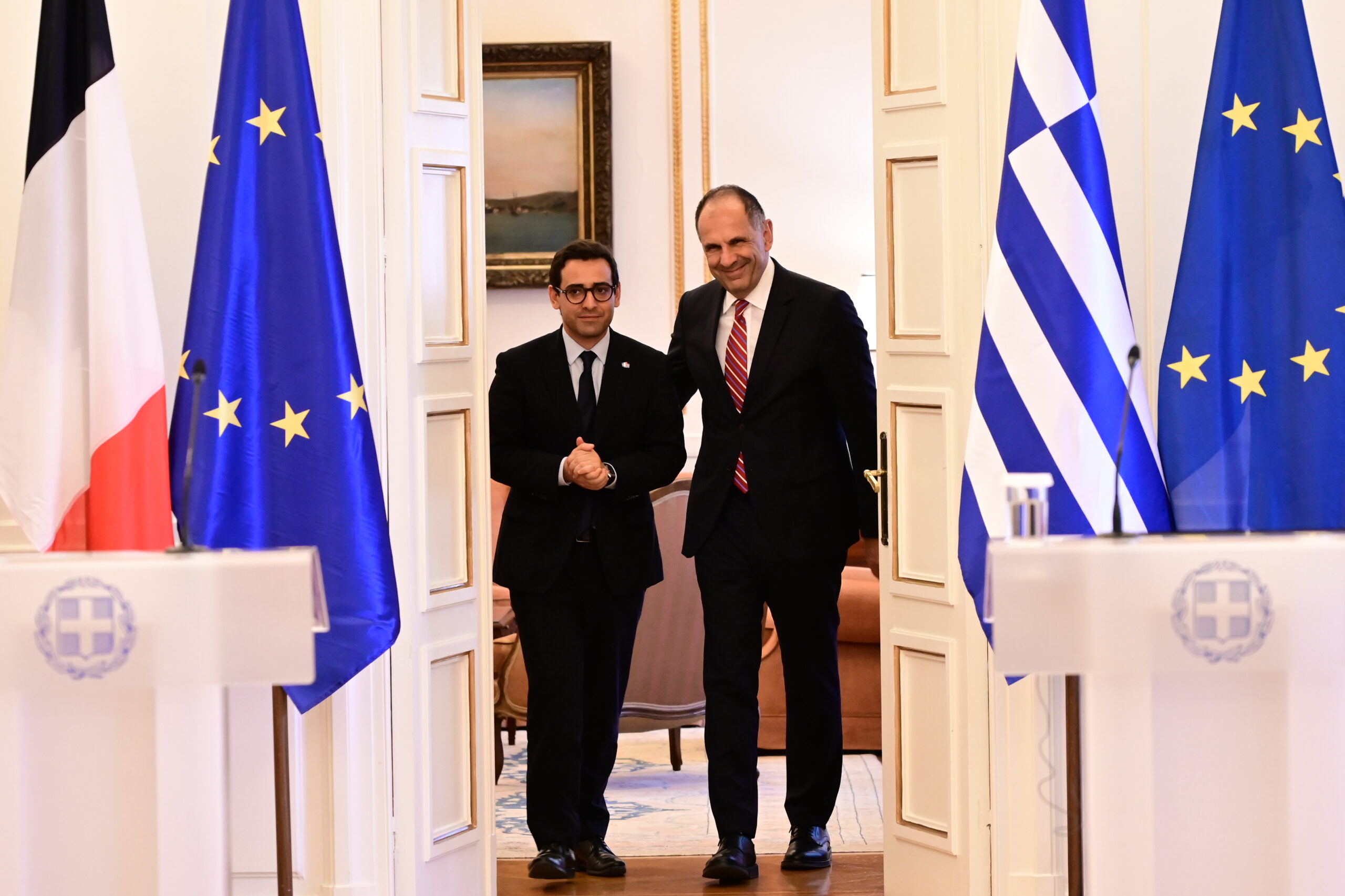 Συνάντηση Γεραπετρίτη με τον Γάλλο ομόλογό του: Στο επίκεντρο η «στροφή» της Γερμανίας στο μεταναστευτικό και οι επιπτώσεις