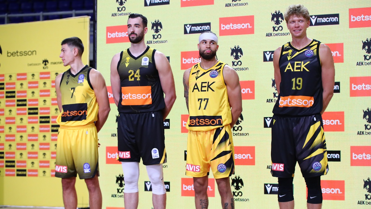 Αυτές είναι οι νέες φανέλες της ΑΕΚ (ΦΩΤΟρεπορτάζ)
