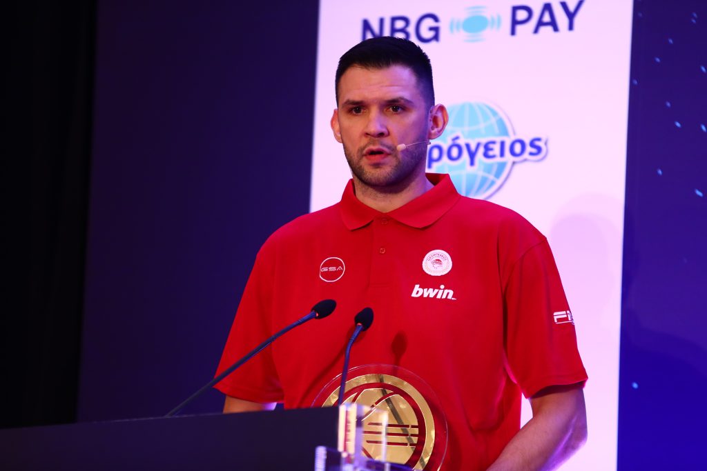 Οι βραβεύσεις της GBL για τη σεζόν 2023/2024 (ΦΩΤΟρεπορτάζ) 13 Οι βραβεύσεις της GBL για τη σεζόν 2023/2024 (ΦΩΤΟρεπορτάζ)