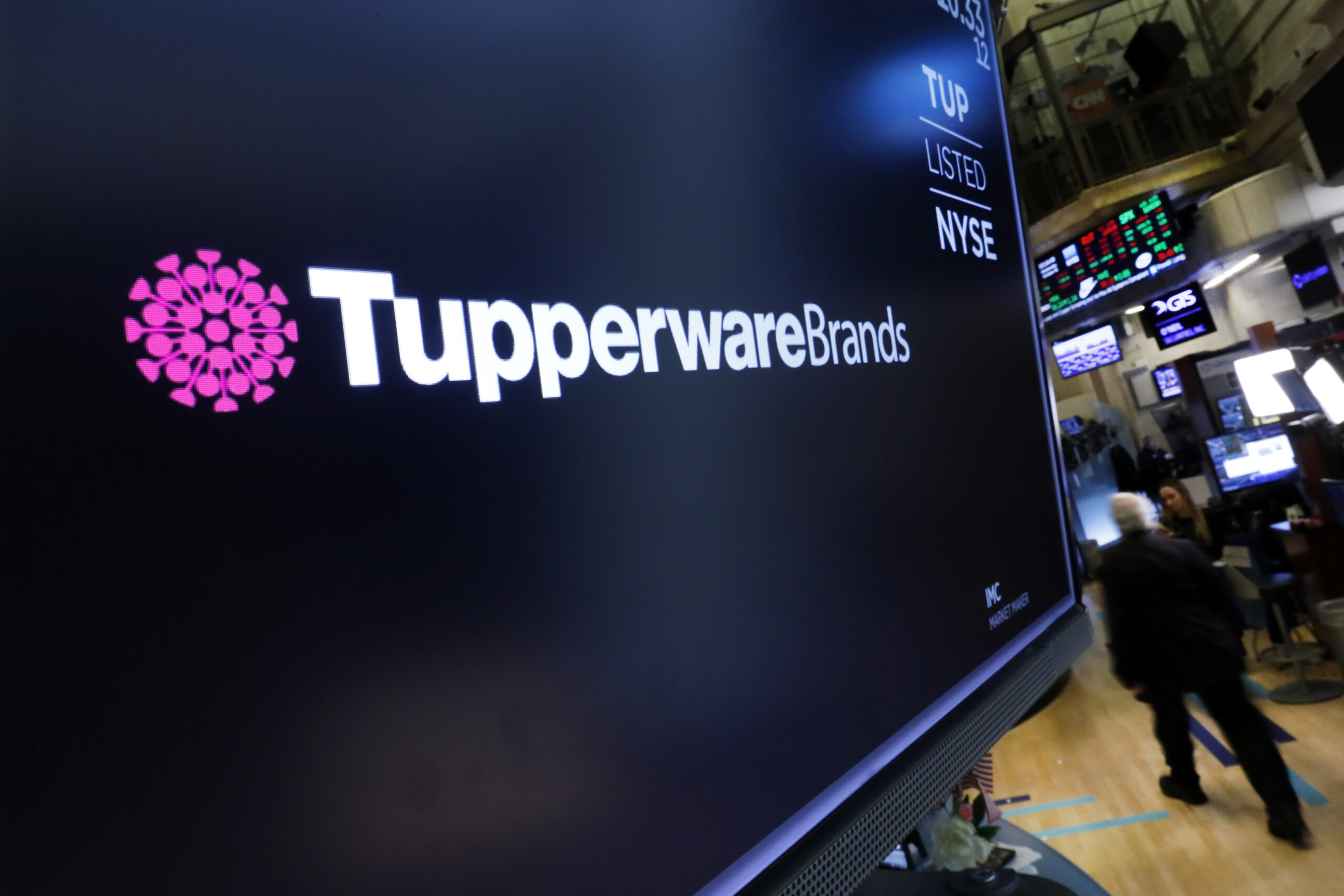 Tupperware: Ένα βήμα πριν την πτώχευση η εταιρία με τα δημοφιλή τάπερ