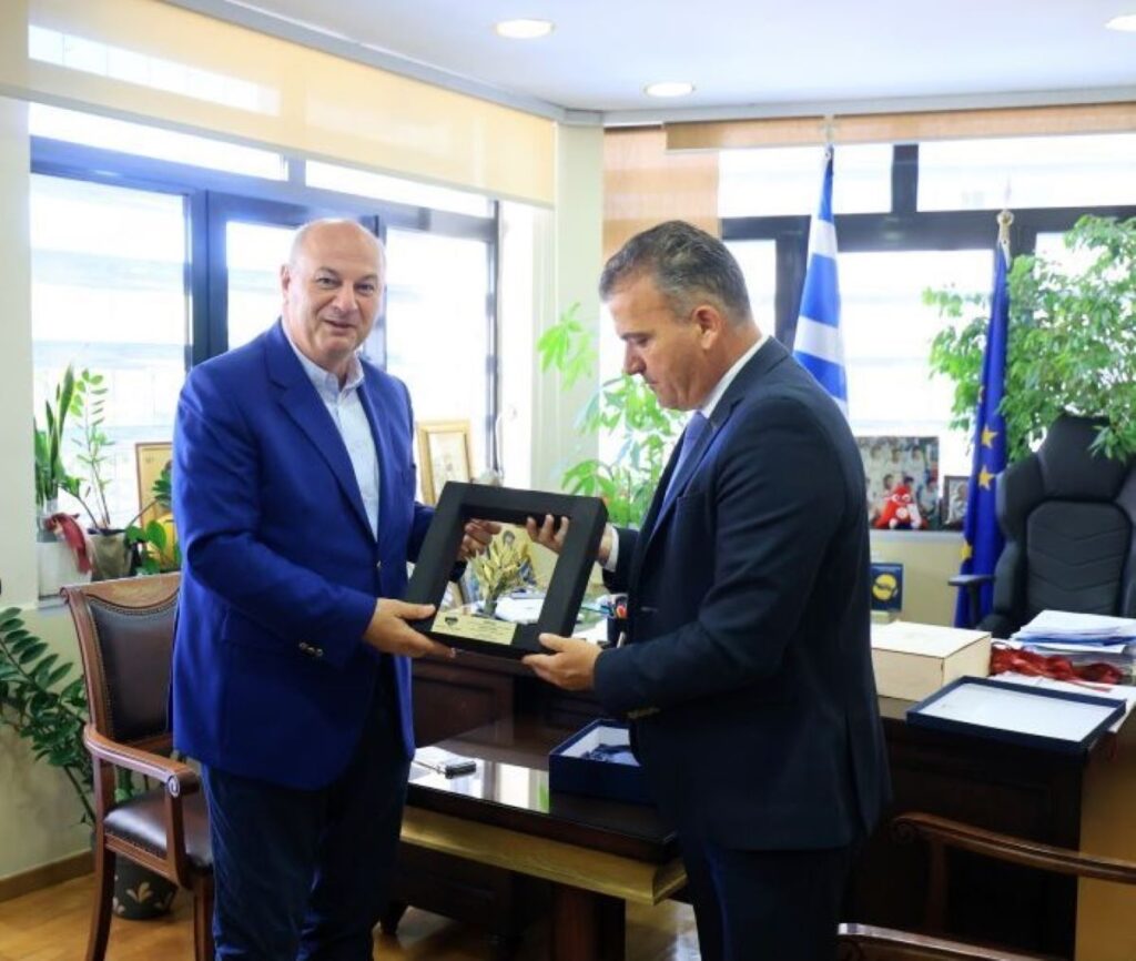 Κ. Τσιάρας: Έντονο και διαρκές το ενδιαφέρον της κυβέρνησης για να κλείσουν οι πληγές στη Θεσσαλία 8 Κ. Τσιάρας: Έντονο και διαρκές το ενδιαφέρον της κυβέρνησης για να κλείσουν οι πληγές στη Θεσσαλία