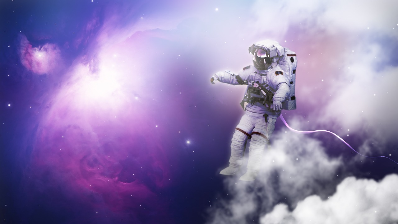 astronaut-4463579_1280-1