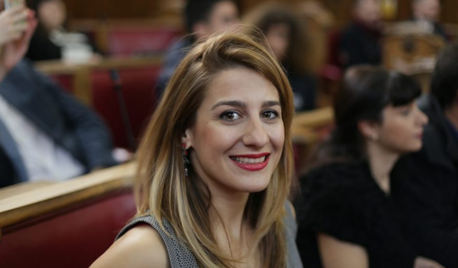 «Κωμωδία…αντίδοτο στην παρακμή» στο 3ο Θεατρικό Φεστιβάλ Ιθάκης (audio) 2 «Κωμωδία…αντίδοτο στην παρακμή» στο 3ο Θεατρικό Φεστιβάλ Ιθάκης (audio)