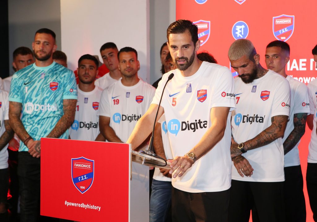 Αυλωνίτης στο ertsports: «Πλατεία, Νέα Σμύρνη, γήπεδο και οικογένεια…» (video) 2 Αυλωνίτης στο ertsports: «Πλατεία, Νέα Σμύρνη, γήπεδο και οικογένεια…» (video)