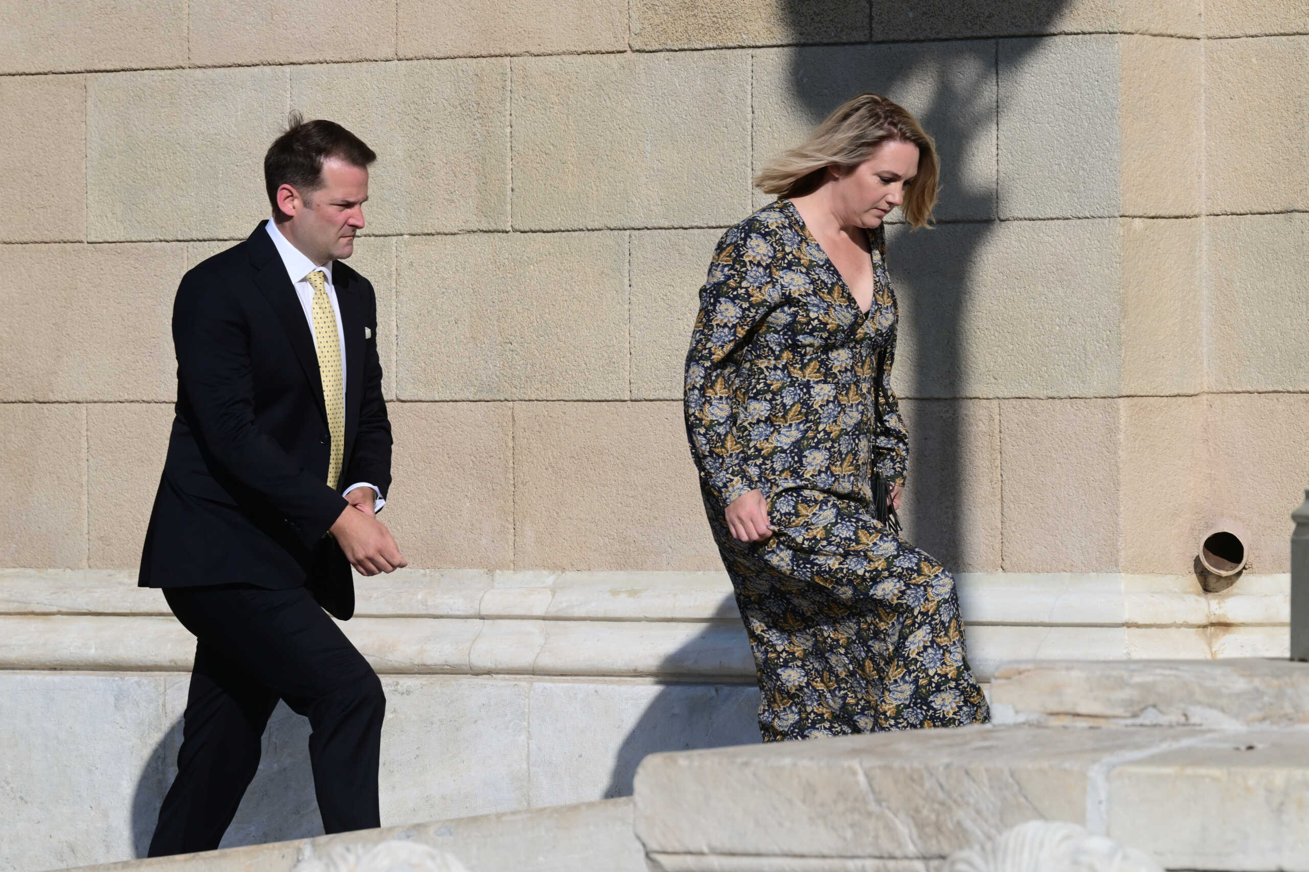 Ο γάμος της Θεοδώρας Γλύξμπουργκ με τον Μάθιου Κουμάρ στην Μητρόπολη Αθηνών - Οι αφίξεις των καλεσμένων