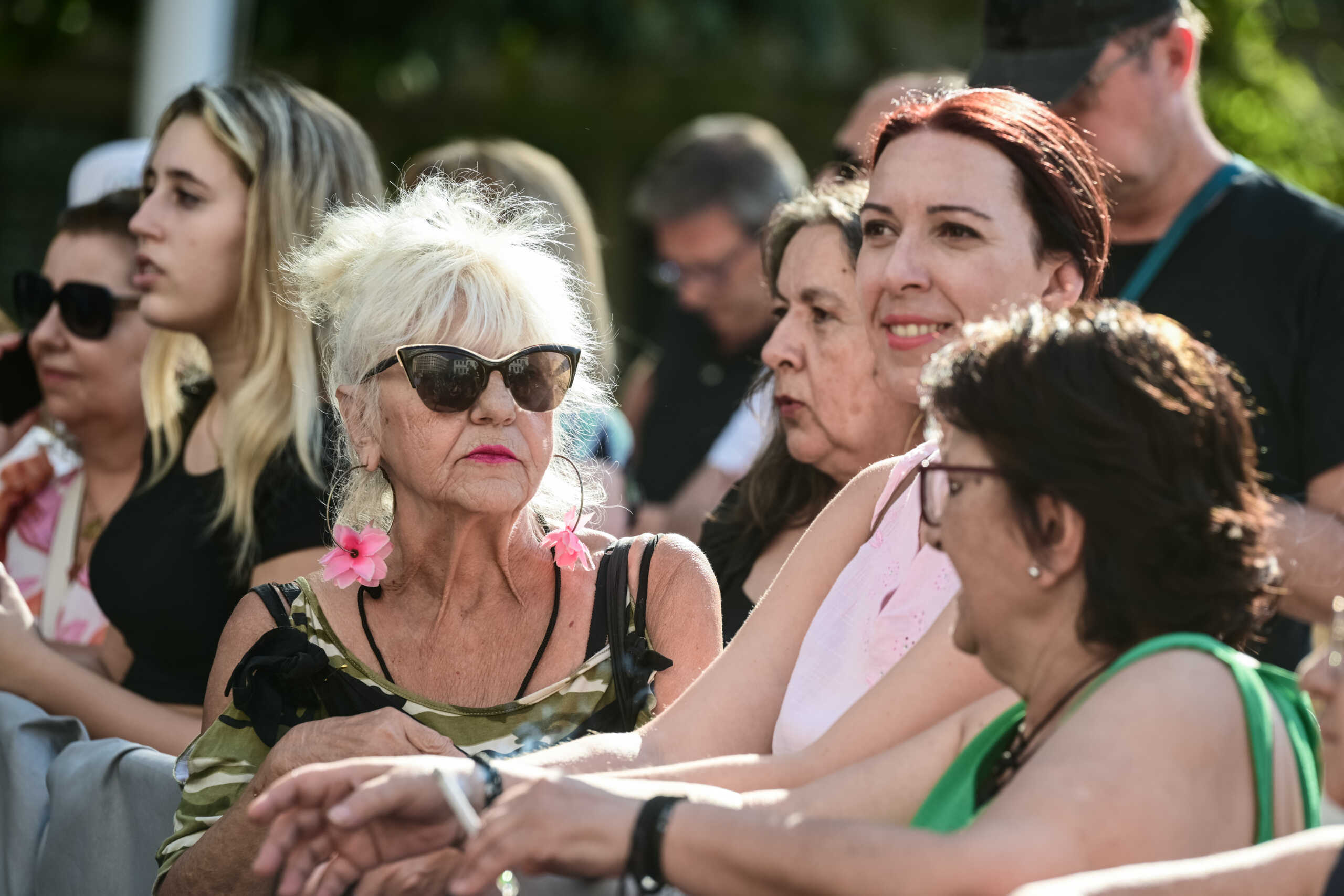 Ο γάμος της Θεοδώρας Γλύξμπουργκ με τον Μάθιου Κουμάρ στην Μητρόπολη Αθηνών - Οι αφίξεις των καλεσμένων