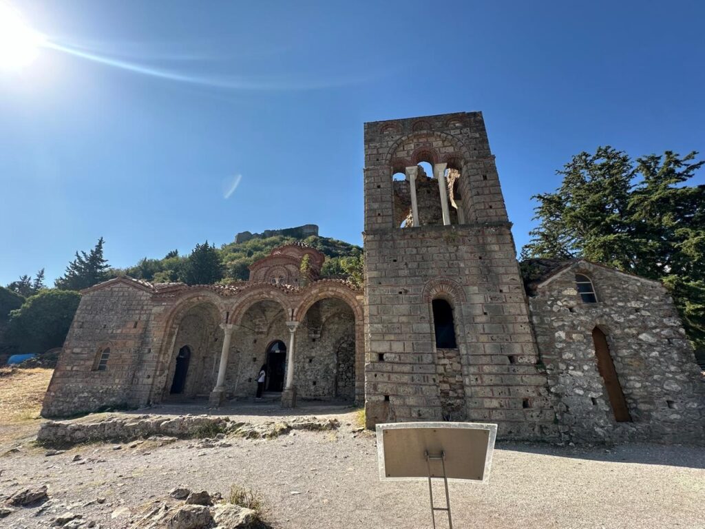 Λίνα Μενδώνη: Το Υπουργείο Πολιτισμού υλοποιεί ένα πρόγραμμα έργων 60 εκατ. ευρώ στη Λακωνία 6 Λίνα Μενδώνη: Το Υπουργείο Πολιτισμού υλοποιεί ένα πρόγραμμα έργων 60 εκατ. ευρώ στη Λακωνία