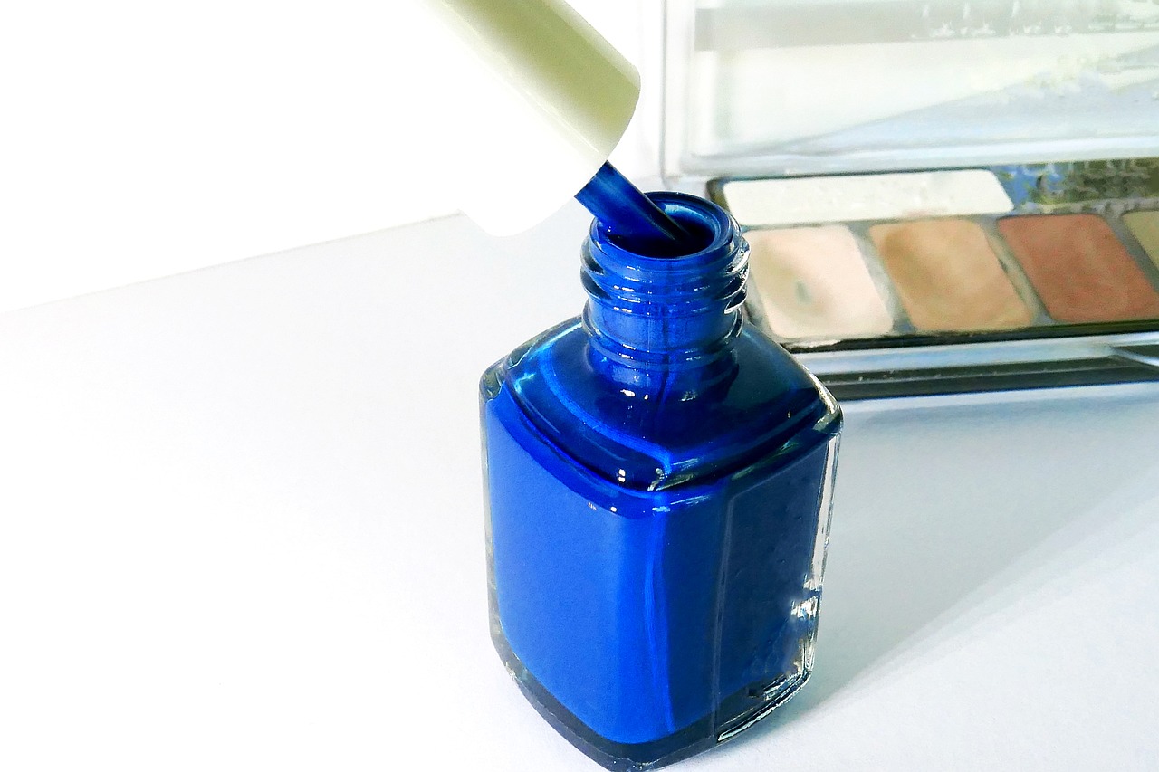 nail-polish-6496948_1280