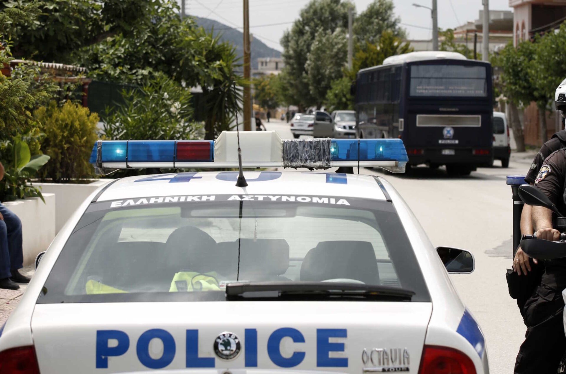 peripoliko-2-1-2048x1354