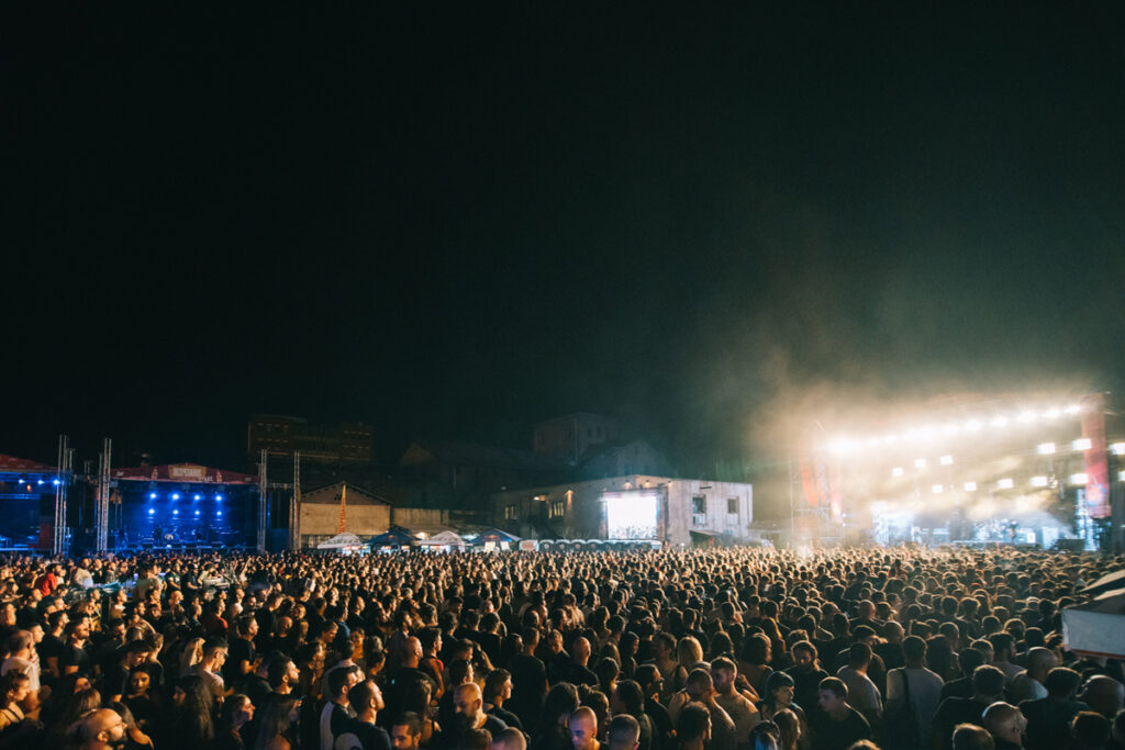 Το Street Mode Festival επιστρέφει τον Οκτώβριο στη Μονή Λαζαριστών με τρεις βραδιές γεμάτες μουσική 4 Το Street Mode Festival επιστρέφει τον Οκτώβριο στη Μονή Λαζαριστών με τρεις βραδιές γεμάτες μουσική