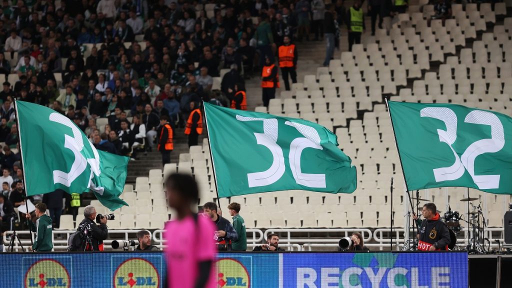 Γεμάτο… “32” το Ολυμπιακό Στάδιο, στη μνήμη του Μπάλντοκ (ΦΩΤΟ)