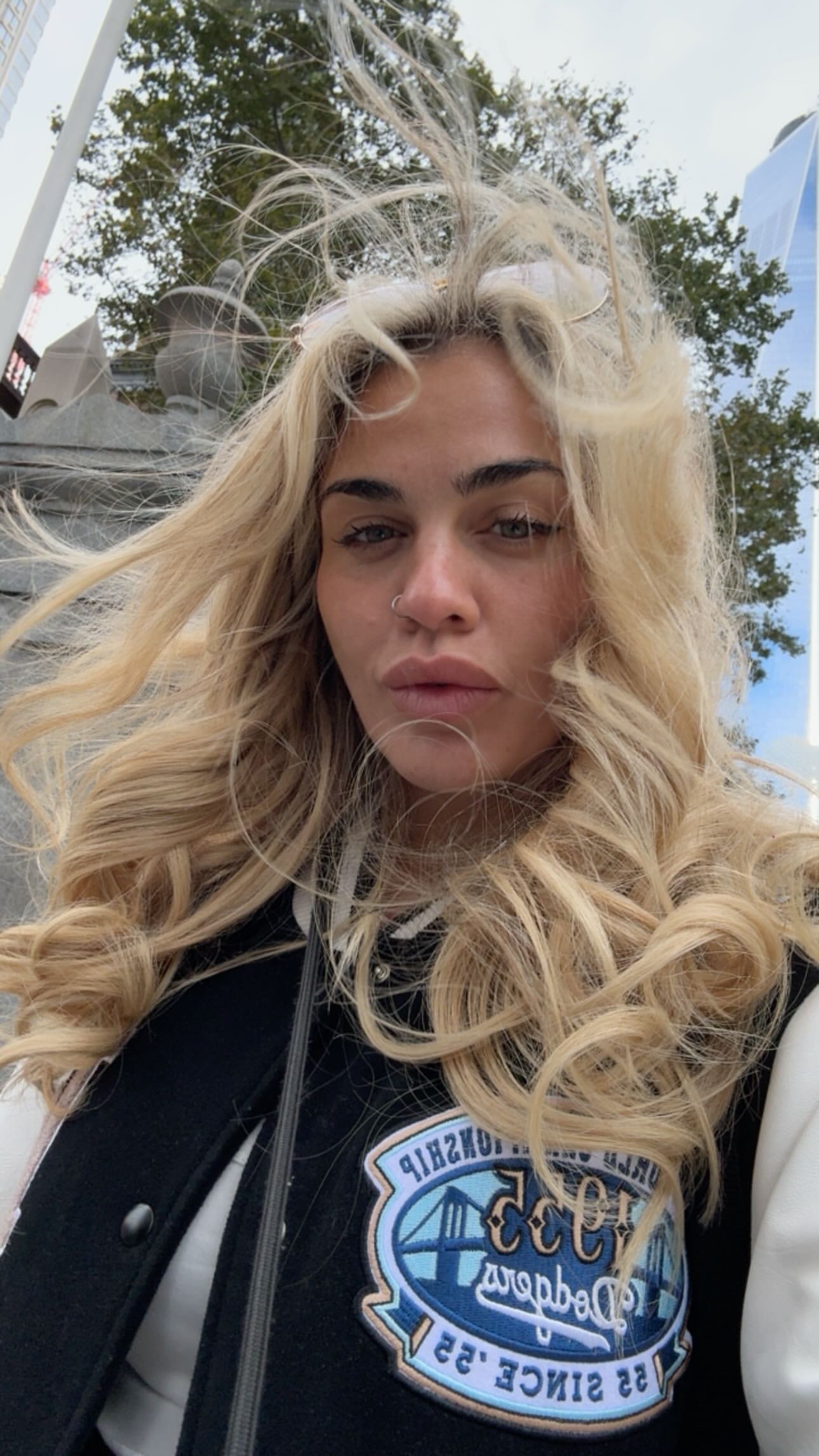 Κόνι Μεταξά: Ταξίδι στην Νέα Υόρκη, χωρίς τον Μάριο Καπότση – Φωτογραφίες