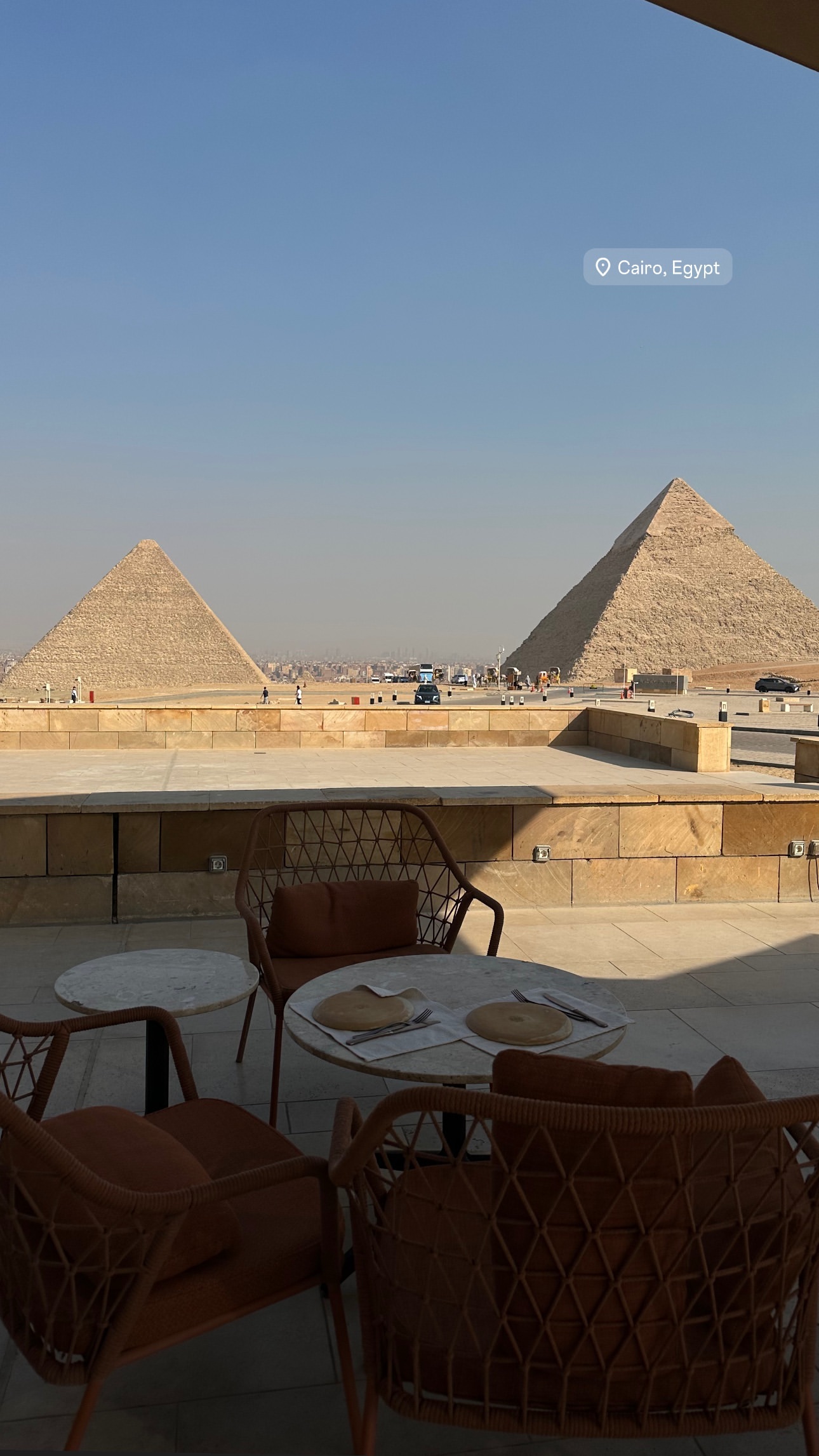 Κωνσταντίνος Βασάλος – Μαρία Παπαγεωργίου: Ταξίδι στο Κάιρο για το ερωτευμένο ζευγάρι