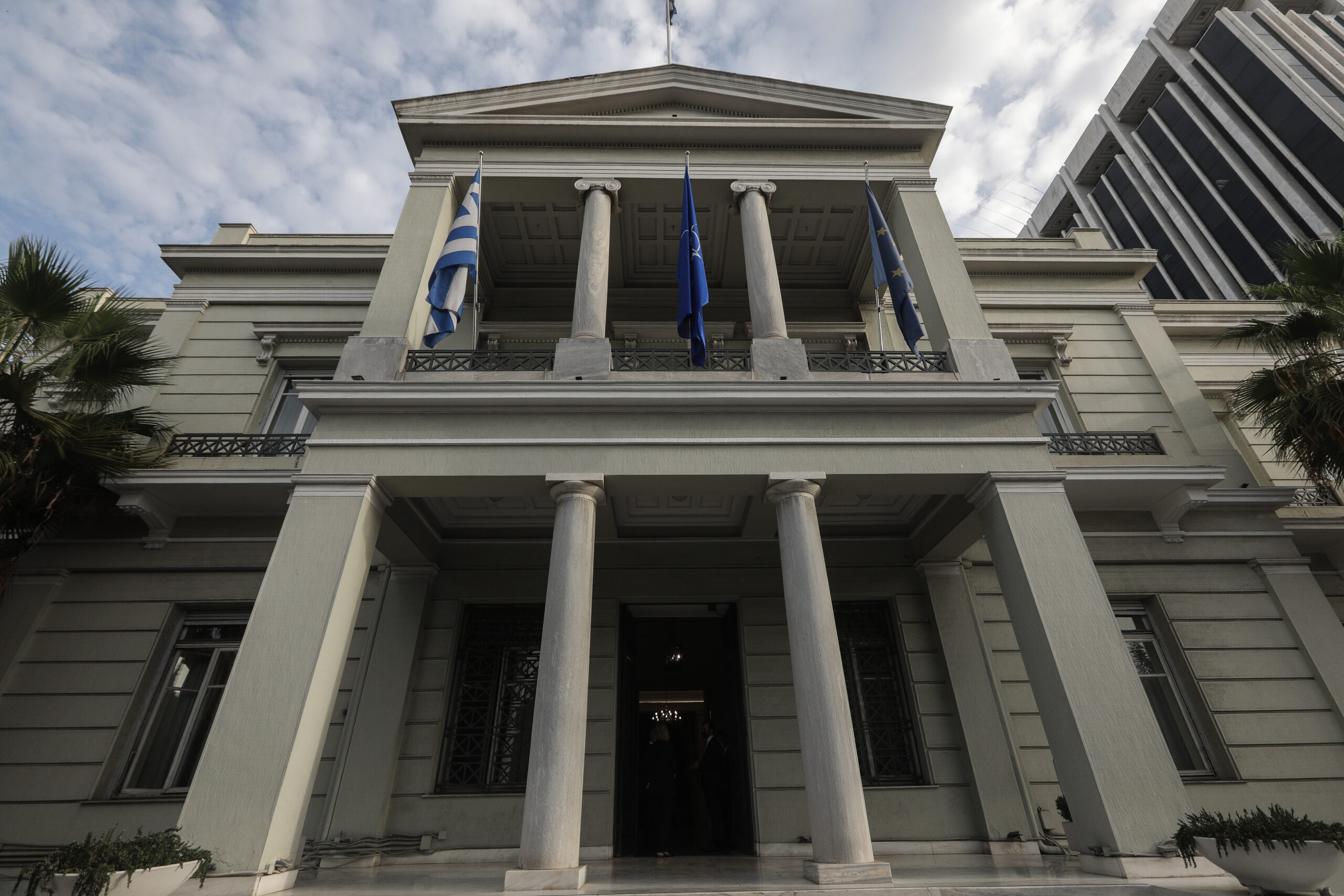 Διπλωματικές πηγές: Η μεταβατική κατάσταση στη Συρία δεν δικαιολογεί οποιαδήποτε συμφωνία για ΑΟΖ