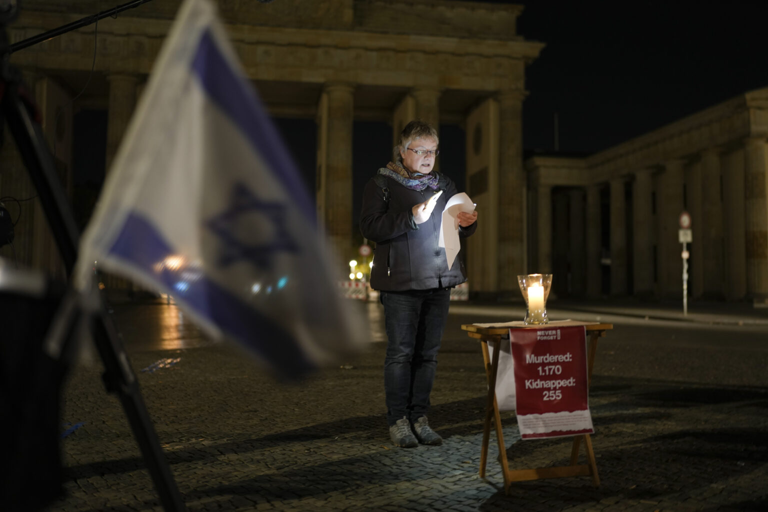 Η Γερμανία τιμά την επέτειο από την επίθεση της Χαμάς – Διαδηλώσεις εναντίον του Ισραήλ σε όλη τη χώρα