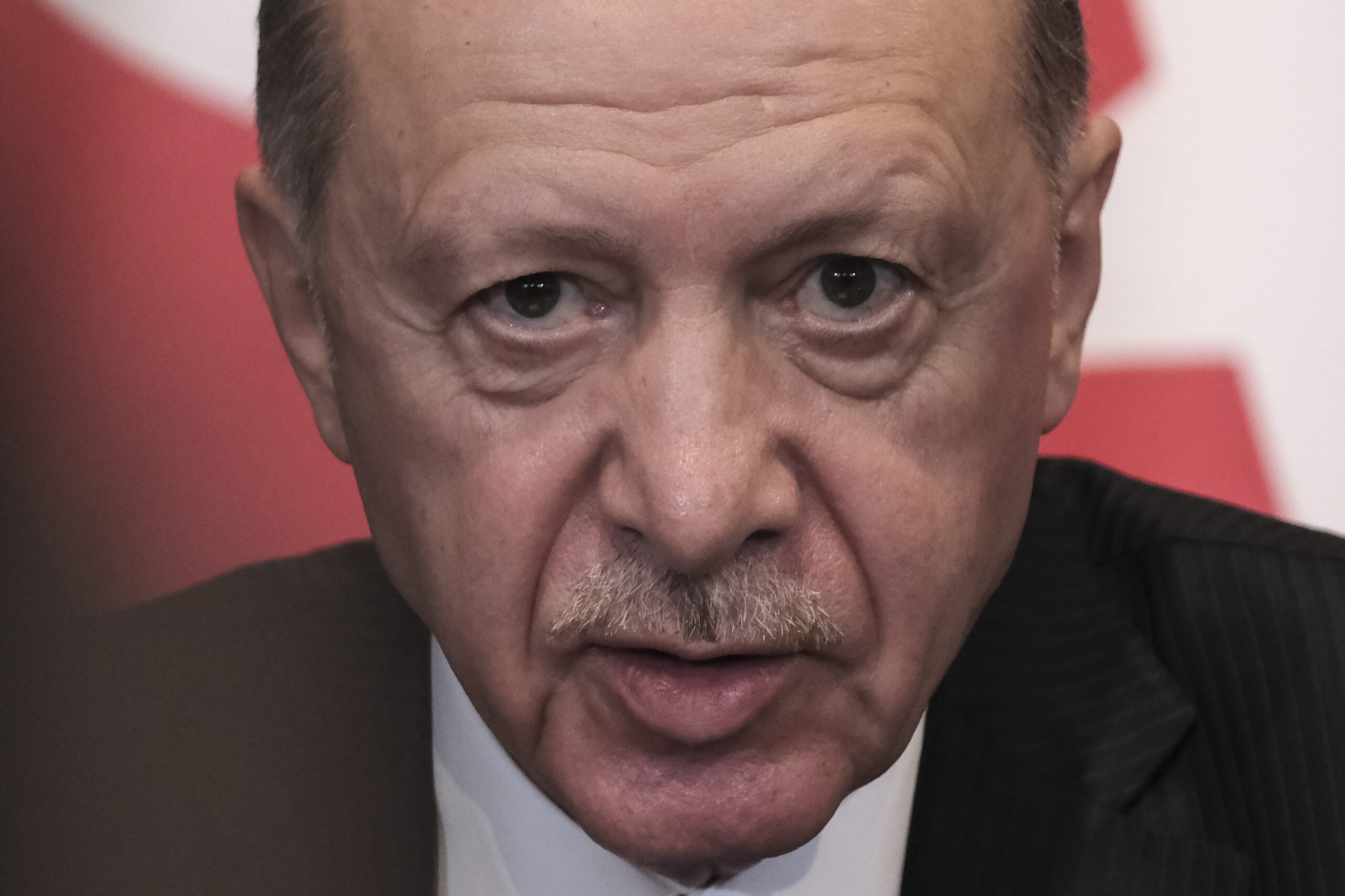 Η Τουρκία θα κατασκευάσει χαλύβδινο θόλο και πύραυλο μεγάλου βεληνεκούς, δήλωσε ο Ερντογάν