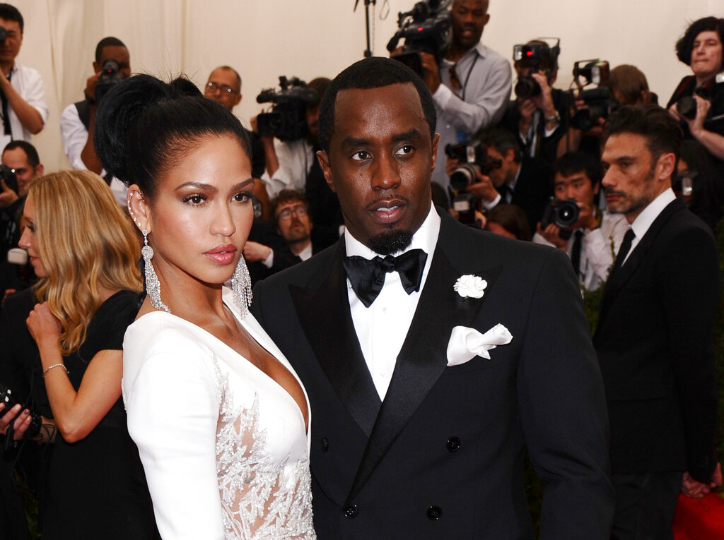 Diddy: Θεωρούσε τον εαυτό του βασιλιά του κόσμου – Συγκλονίζουν οι μαρτυρίες από τα Λευκά Πάρτι με τη σκοτεινή πλευρά