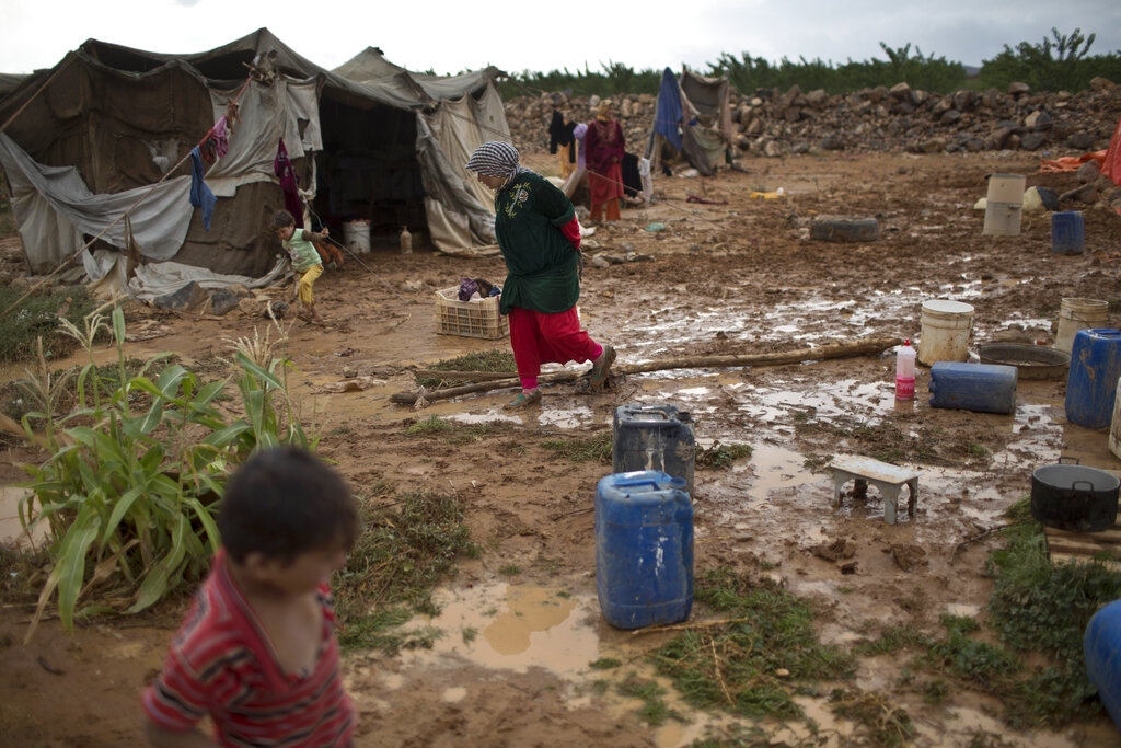 Λίβανος: Οι μαζικοί εκτοπισμοί αναζωπυρώνουν το φάντασμα των εθνοτικών διαμαχών
