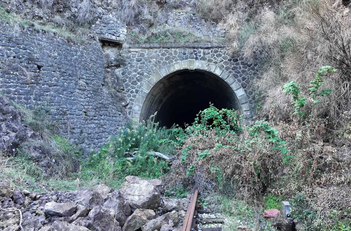 FTHIOTIDA_AOYSVITS_UPSTORIES_26102024