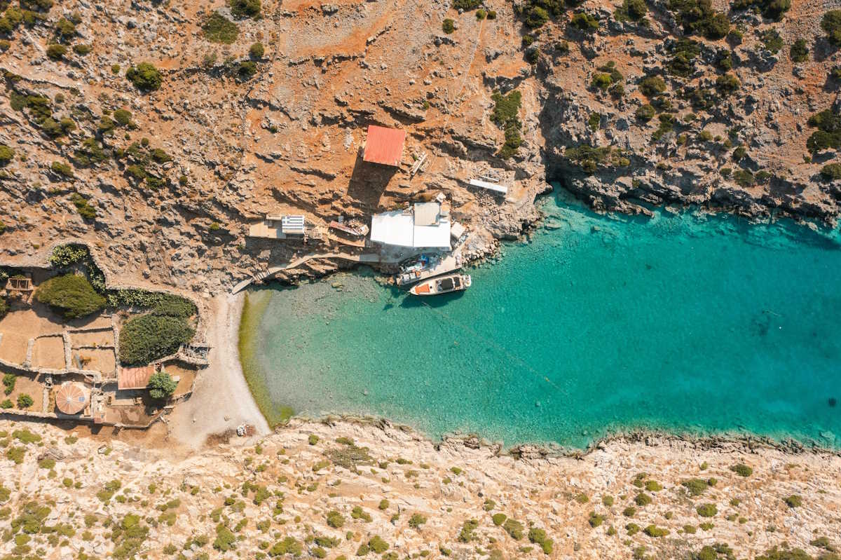 Motor Oil: Με αποκλειστική χορηγία της και σε συνεργασία με την Ομάδα Αιγαίου η ολική ανακατασκευή του σπιτιού της κυρίας Ρηνιώς στην ακριτική Κίναρο 5 Motor Oil: Με αποκλειστική χορηγία της και σε συνεργασία με την Ομάδα Αιγαίου η ολική ανακατασκευή του σπιτιού της κυρίας Ρηνιώς στην ακριτική Κίναρο