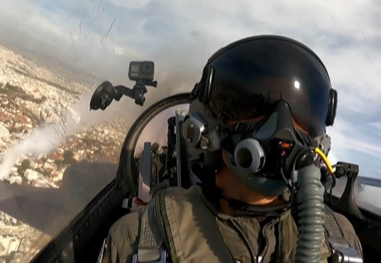 Συγκλόνισε ο πιλότος του F-16: Χρωστάμε σε όσους ήρθαν, πέρασαν, θα έρθουν, θα περάσουν