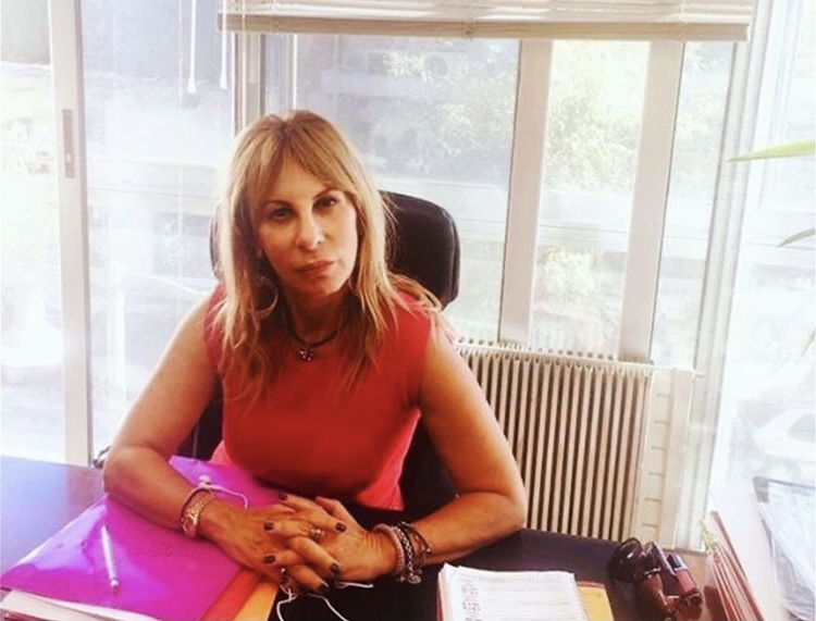 Γυναίκα από τη Δράμα κατήγγειλε γνωστό πνευμονολόγο για σεξουαλική παρενόχληση κατά τη διάρκεια της εξέτασης 2 Γυναίκα από τη Δράμα κατήγγειλε γνωστό πνευμονολόγο για σεξουαλική παρενόχληση κατά τη διάρκεια της εξέτασης