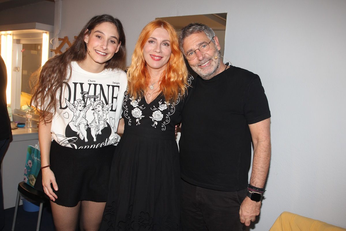 Θοδωρής Αθερίδης: Η Σμαράγδα Καρύδη στο πλευρό του Θοδωρή Αθερίδη μετά τον θάνατο του Ντίνου Καρύδη – Φωτογραφίες