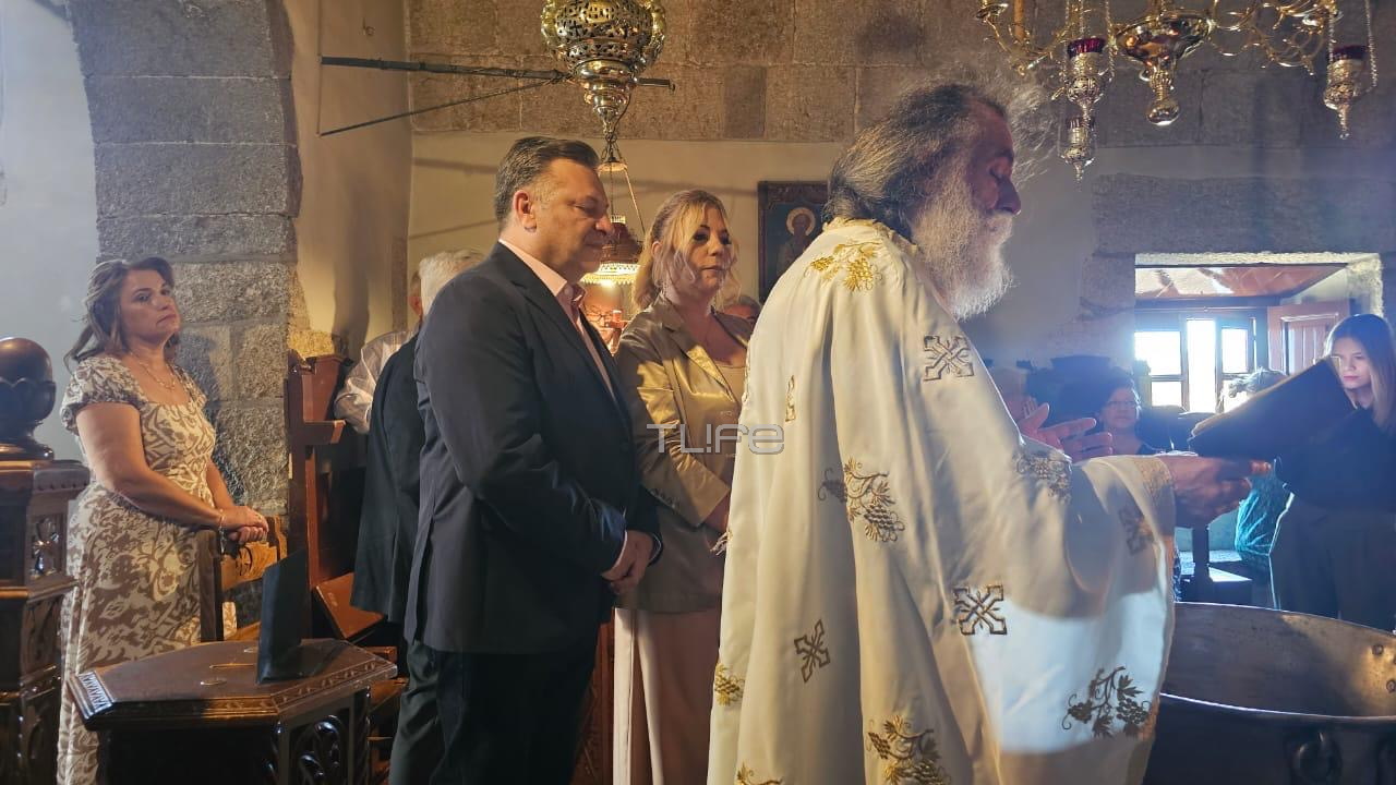 Αποκλειστικό! Ο Γιώργος Δασκουλίδης βάπτισε την κόρη του – Φωτογραφίες και βίντεο
