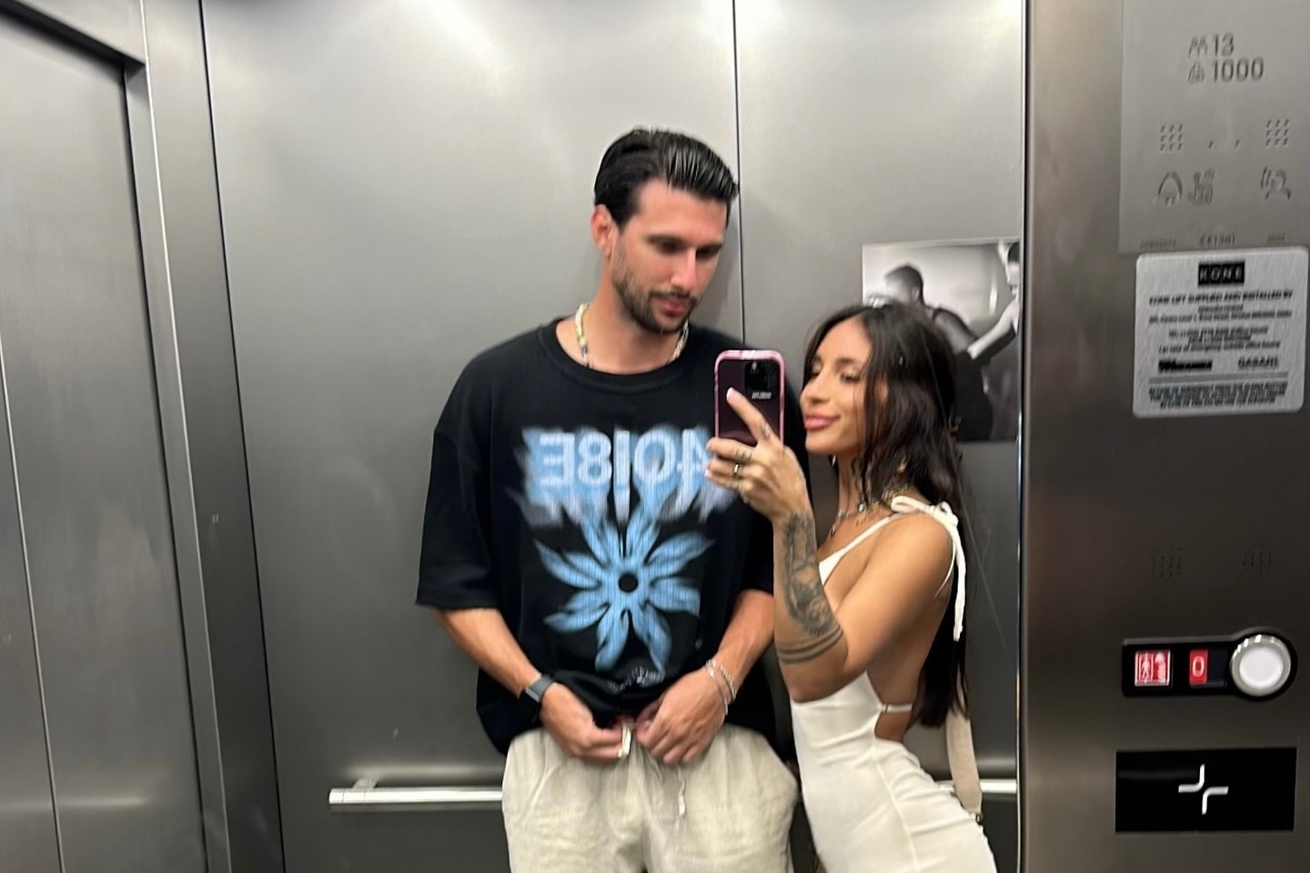 Dat Lilly: Ο κούκλος σύντροφος της 33χρονης youtuber και οι φωτογραφίες από την «άγνωστη» ζωή της