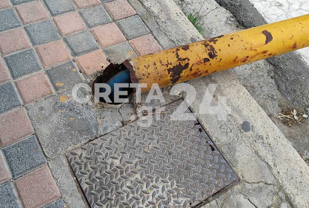 Κρήτη: Έπεσε φανάρι σε διάβαση έξω από σχολεία – Δεν υπήρξε τραυματισμός