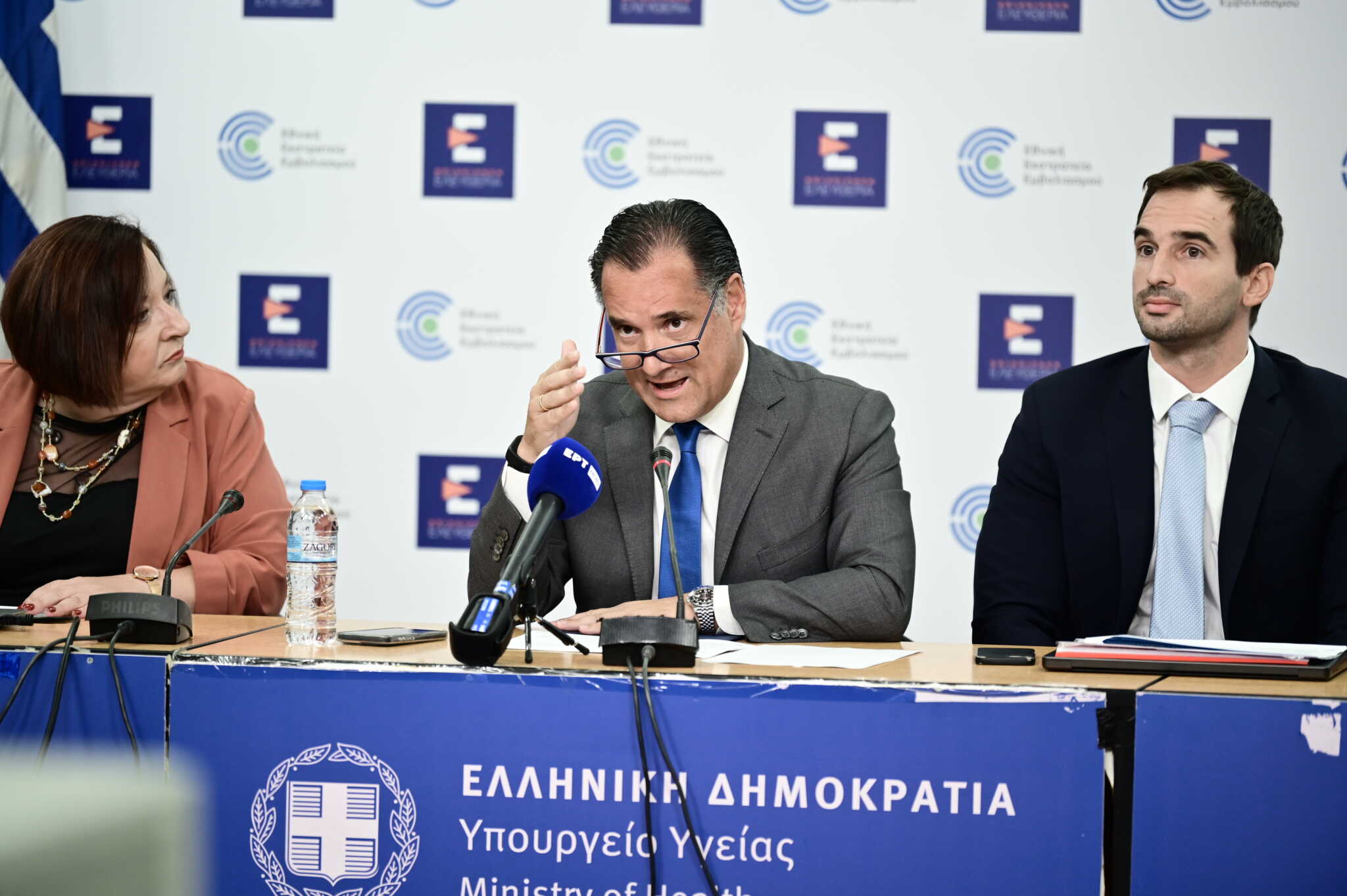 Στη «φάκα» 100 γιατροί για υπερσυνταγογραφήσεις: Έγραψαν έως 422 φάρμακα ανά ασθενή σε 8 μήνες