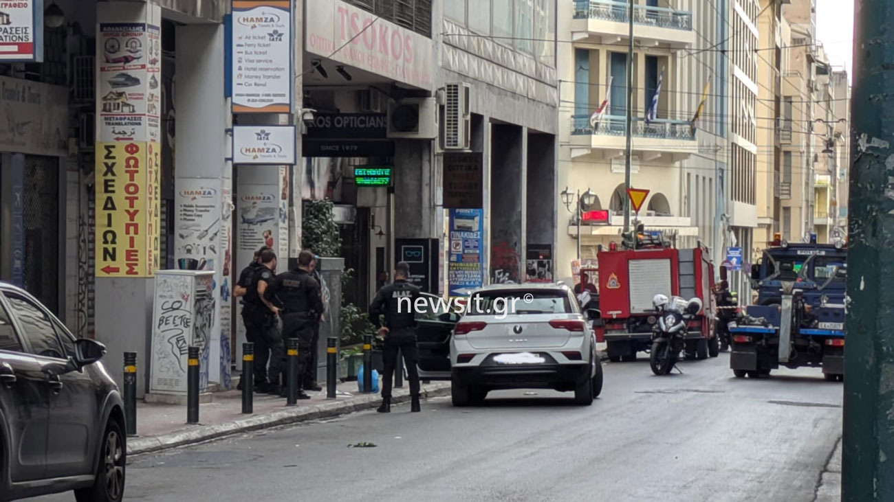 Ετοίμαζαν χτυπήματα στην Αθήνα; Από κόσκινο το Tocarev, οι πυροκροτητές και τα εκρηκτικά που βρέθηκαν σε ΙΧ στην Σωκράτους