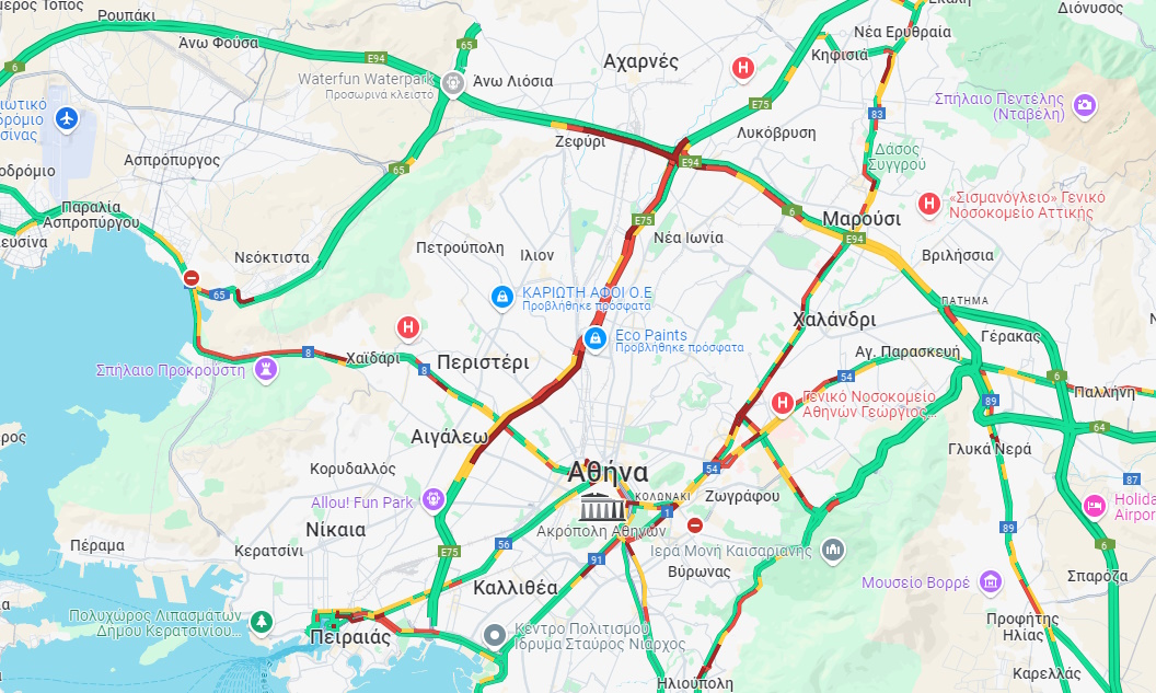 Ουρές χιλιομέτρων σε Κηφισό και Κηφισίας - Μεγάλες καθυστερήσεις στην Αττική Οδό