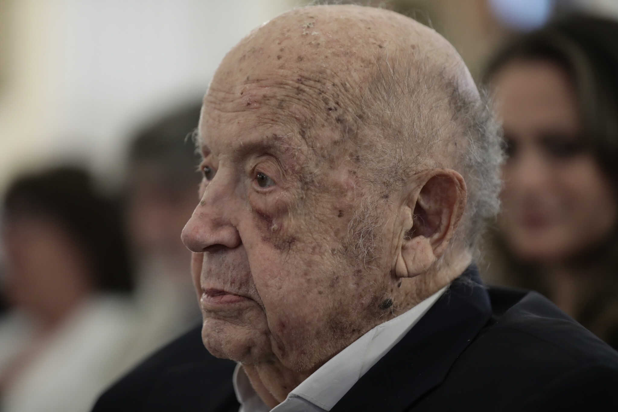 Μίμης Πλέσσας: Την Τετάρτη στο Α’ νεκροταφείο η κηδεία του μεγάλου μουσικοσυνθέτη 1 Μίμης Πλέσσας: Την Τετάρτη στο Α’ νεκροταφείο η κηδεία του μεγάλου μουσικοσυνθέτη