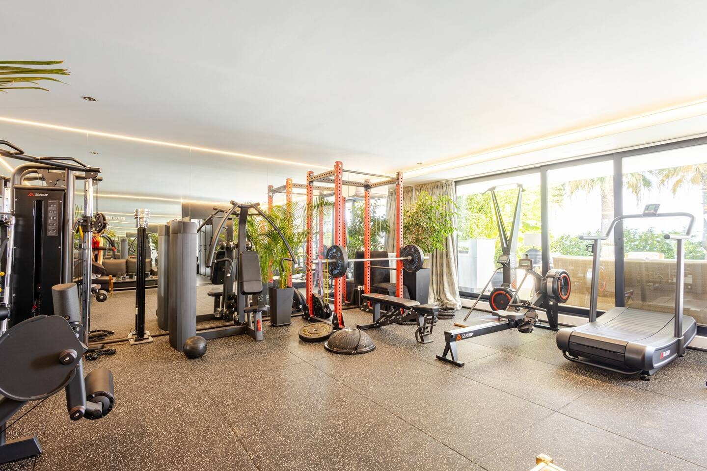 Ηλίας Ψινάκης: Το απίστευτο ποσό για το οποίο ενοικιάζει το σπίτι του στον Νέο Βουτζά